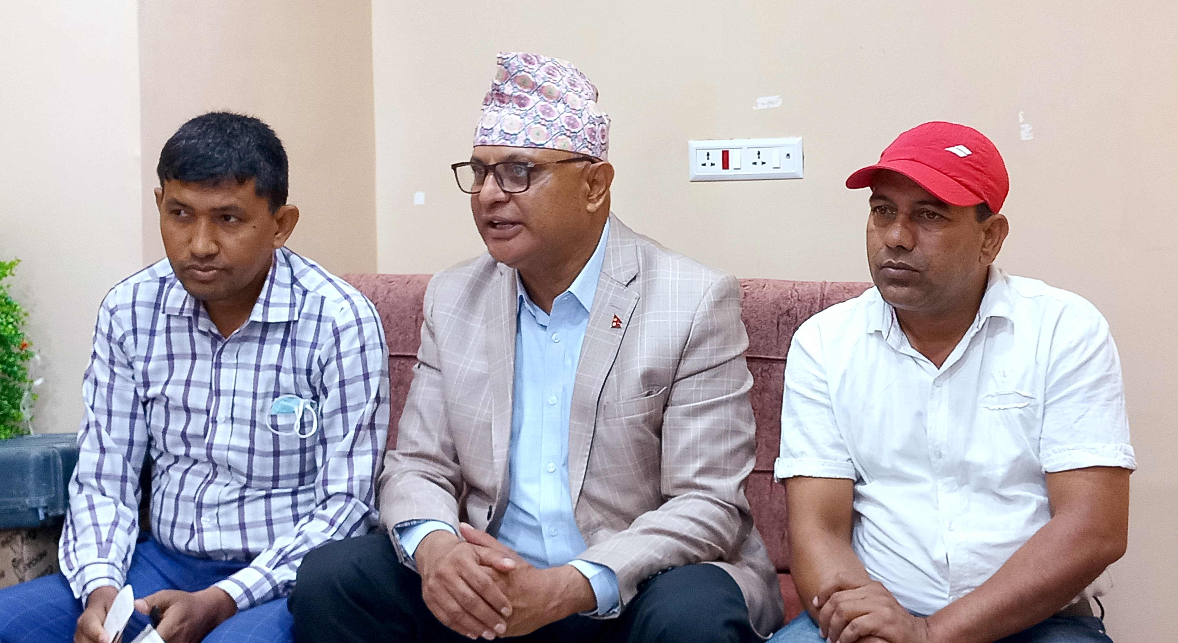 माओवादी र एससँग यो चुनावमा तालमेल सम्भव छैन : एमाले नेता कार्की
